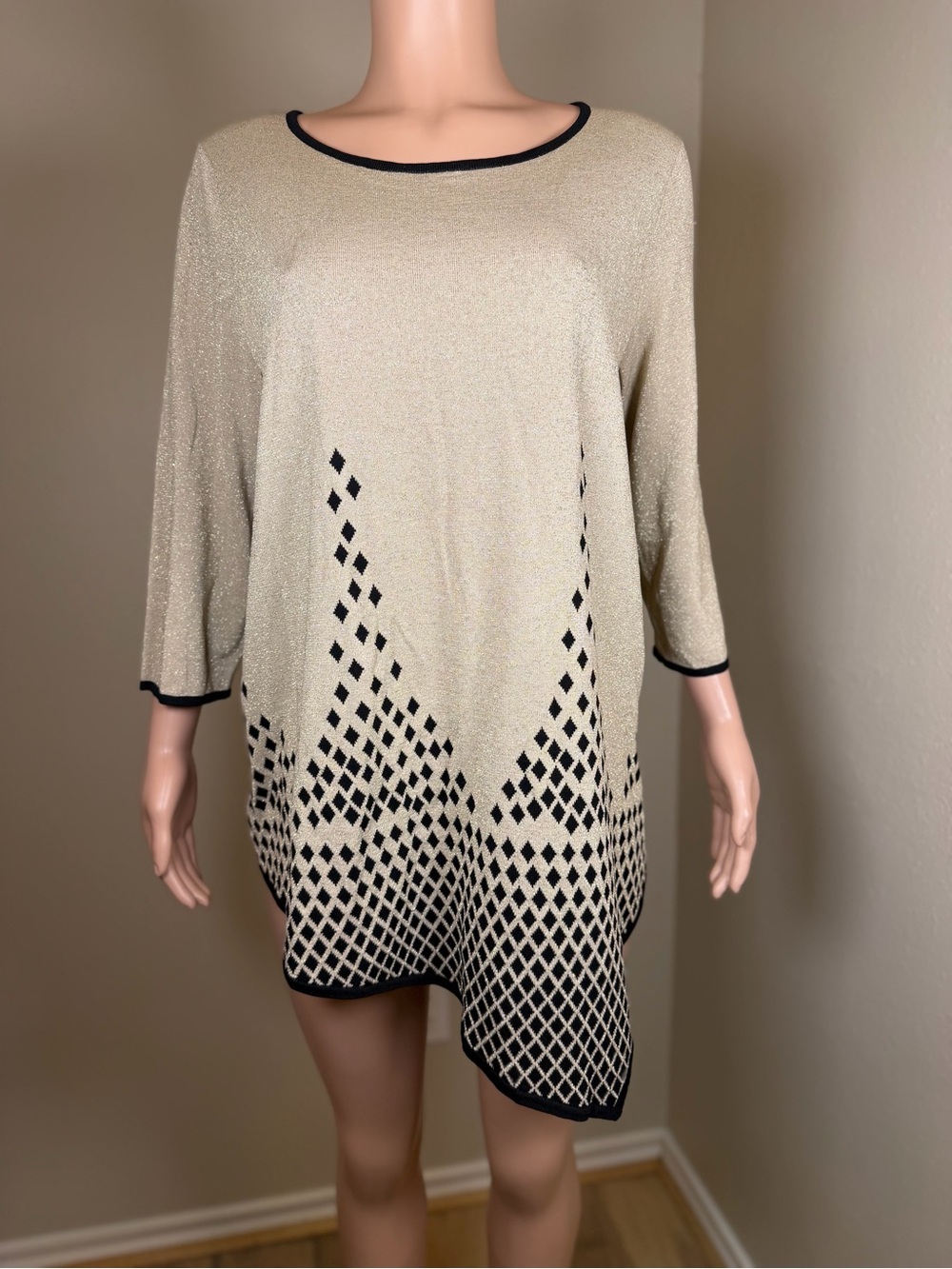 Chelsea & Theodore Beige Tunic with Black Diamond Border